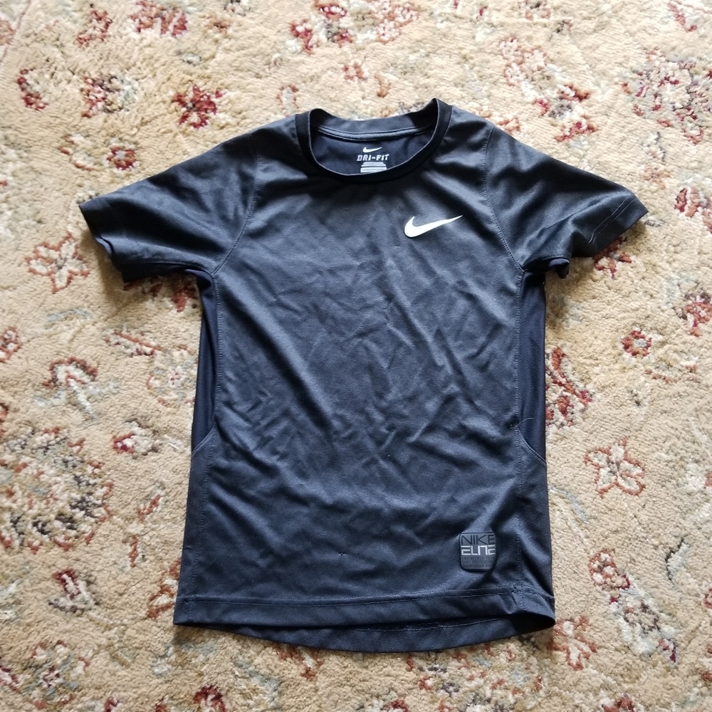 Nike Dri-fit Youth Small